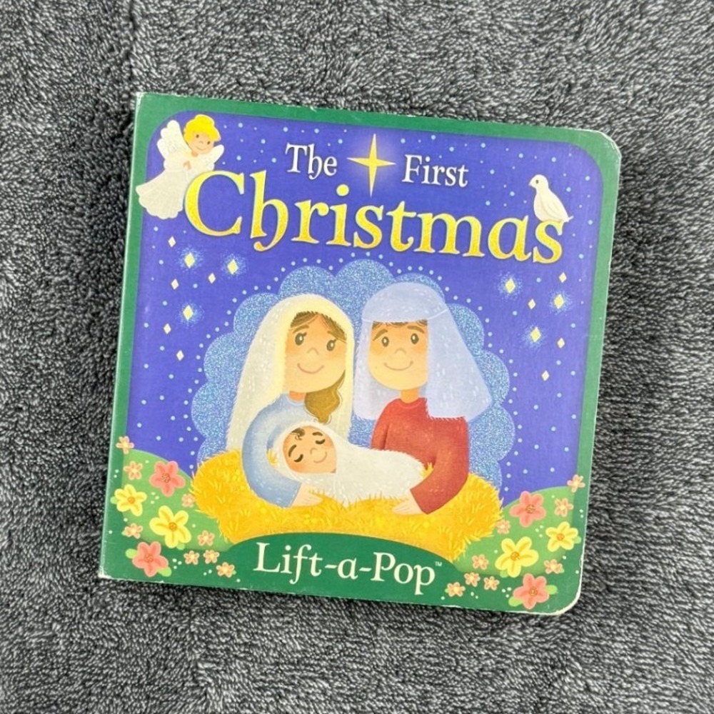 The First Christmas Lift-a-Pop Board Book Holly Berry-Byrd 2017 Nativity Story‎
